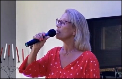 Veronique et son tour de chant